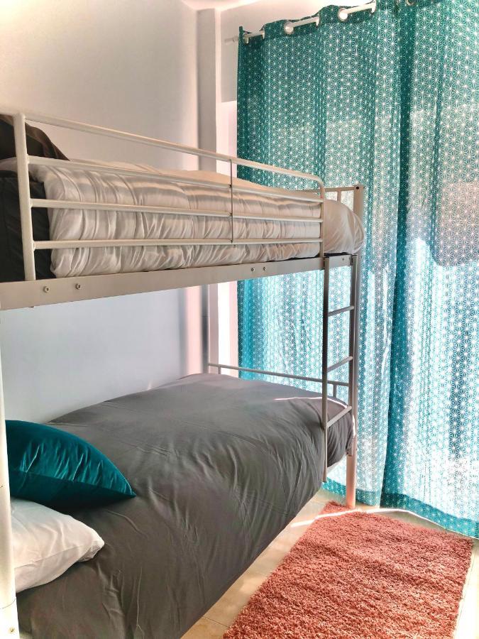 Apartamentos Cruz Гранада Екстер'єр фото